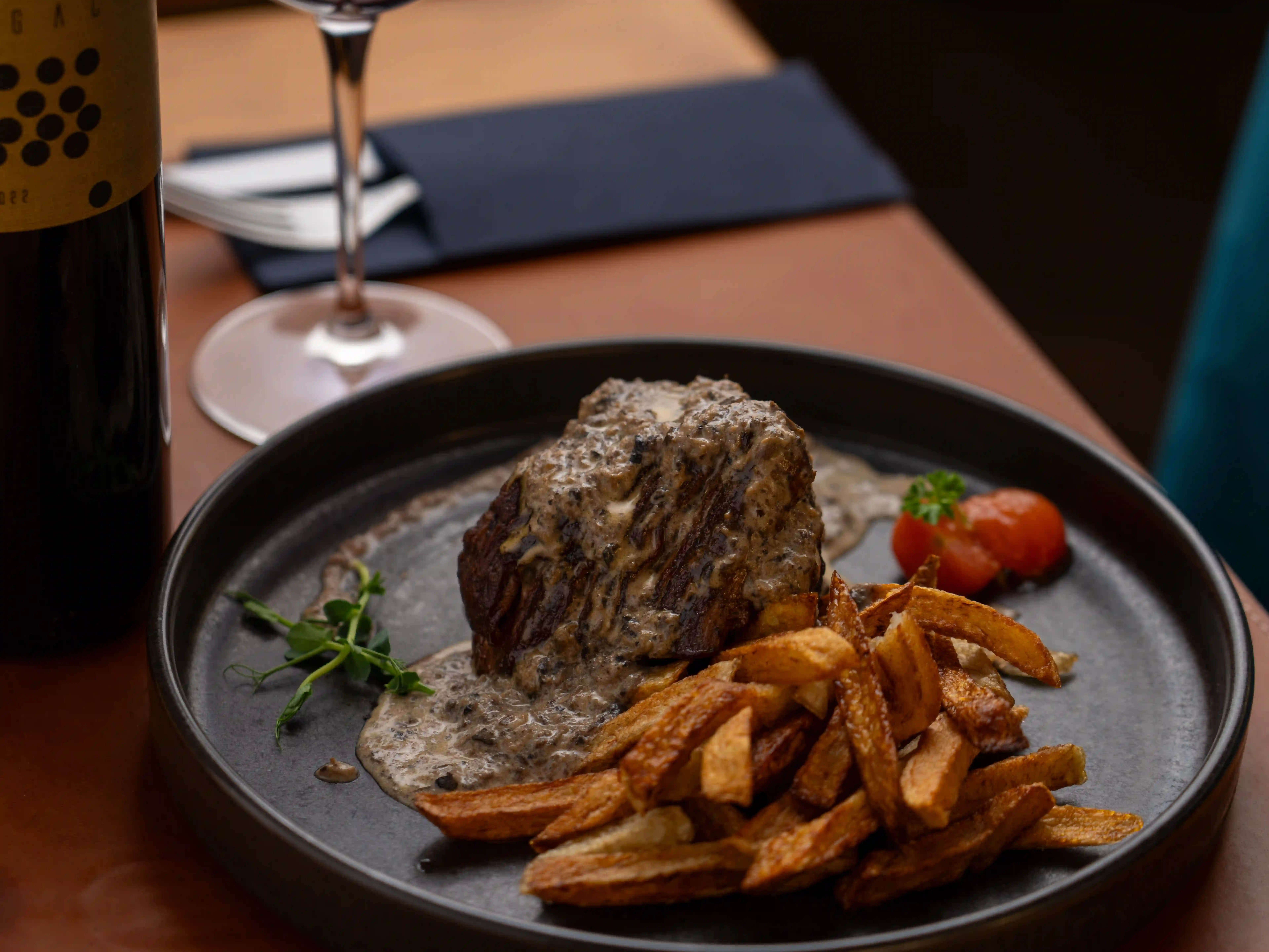 Beefsteak in truffle sauce